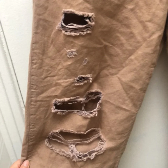 FRAME Le Tomboy  Ripped Trouser Washed Dark Sand Distressed Size 26 NWT - Picture 4 of 9